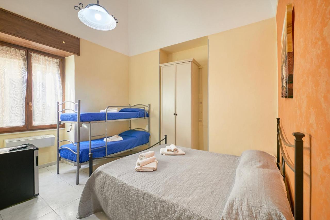 Centro Storico Rooms Gallipoli Luaran gambar