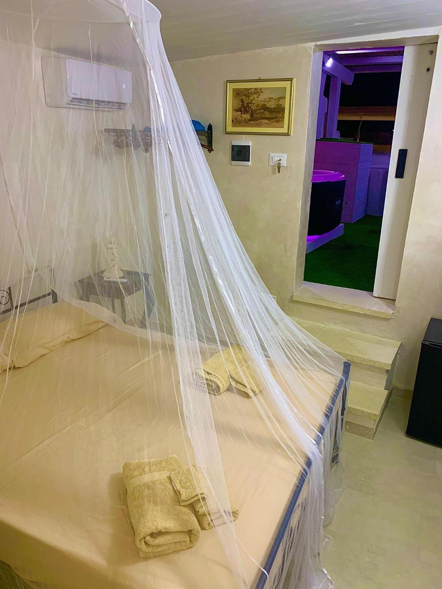 Centro Storico Rooms Gallipoli Luaran gambar